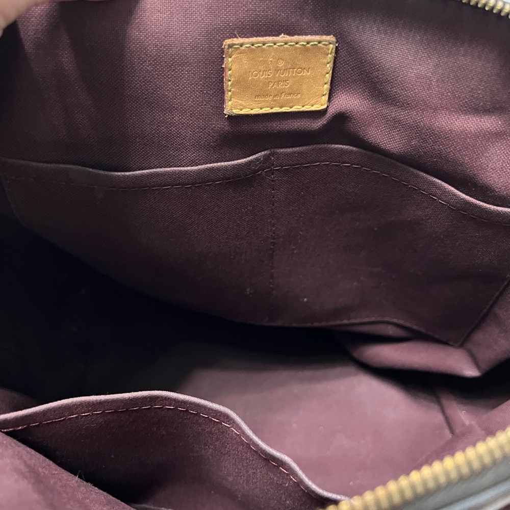 Louis Vuitton Turenne MM - Picture 7 of 16